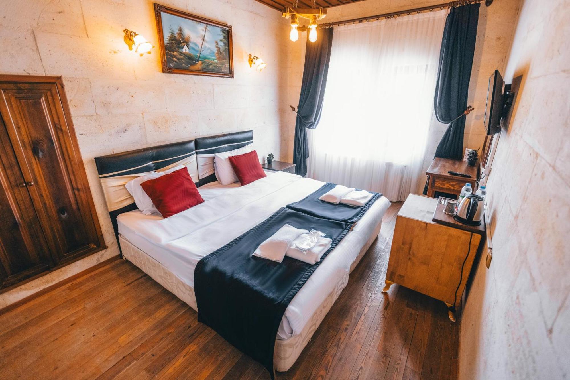 Muskara Cave Hotel Goreme Exterior photo
